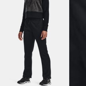 🆕 Women's SIZE X-LARGE Black Under Armour Cropped Fleece Lounge Pants